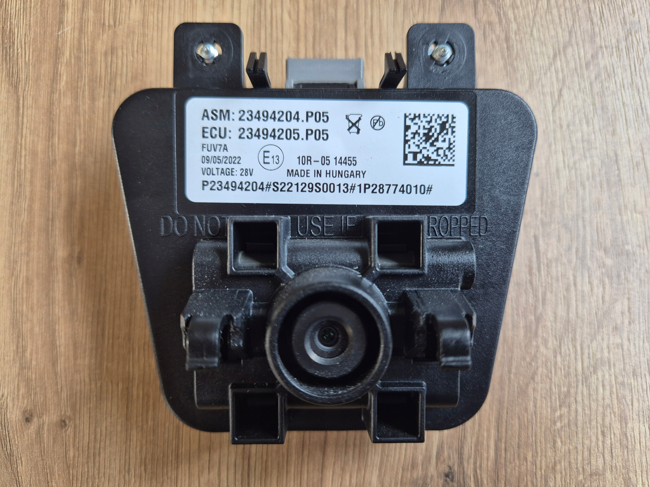 VOLVO KAMERA PASA RUCHU PRZEDNIA RADAR RENAULT GAMA T C K D VOLVO FH 4 FM 4 FH 5 - Sensor për Kamioni: foto 1 VOLVO KAMERA PASA RUCHU PRZEDNIA RADAR RENAULT GAMA T C K D VOLVO FH 4 FM 4 FH 5 - Sensor për Kamioni: foto 1