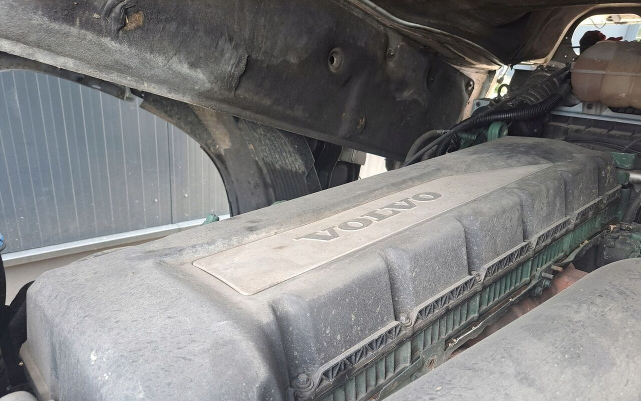 VOLVO SILNIK KOMPLETNY VOLVO FH 4 D13K K2 540 EUVI EURO 6 - Motori për Kamioni: foto 2 VOLVO SILNIK KOMPLETNY VOLVO FH 4 D13K K2 540 EUVI EURO 6 - Motori për Kamioni: foto 2