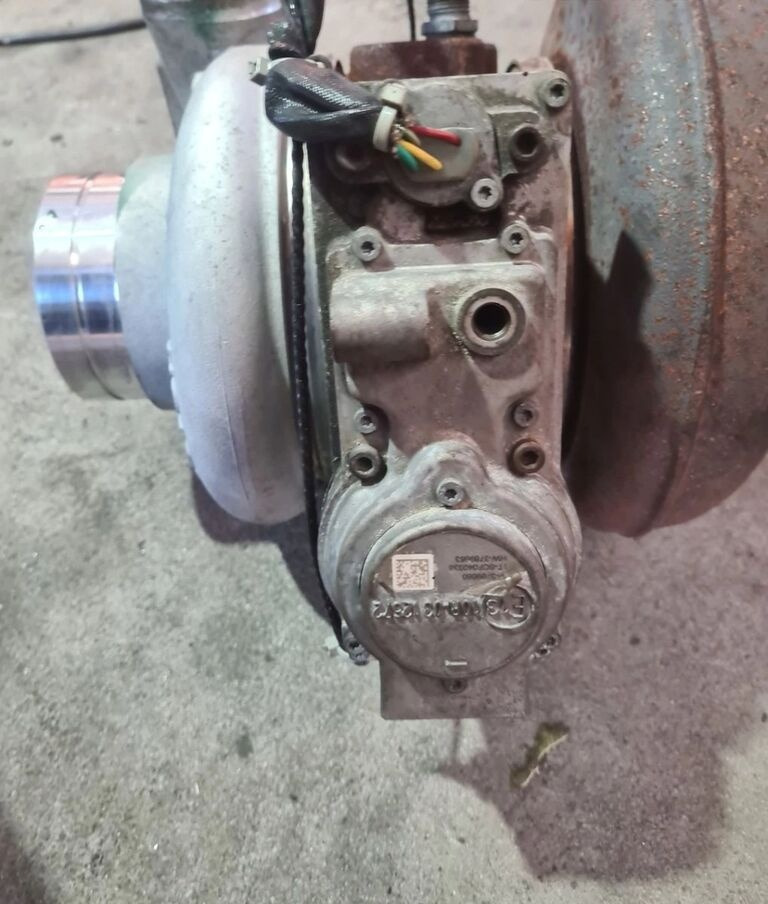 VOLVO TURBINA TURBOSPRĘŻARKA FH 16 D16K 750 EURO 6 3789660 HW-3789663 - Turbo për Kamioni: foto 3 VOLVO TURBINA TURBOSPRĘŻARKA FH 16 D16K 750 EURO 6 3789660 HW-3789663 - Turbo për Kamioni: foto 3