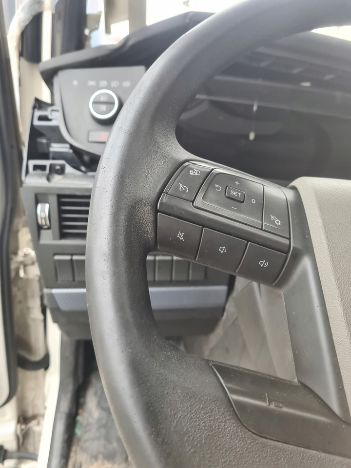 VOLVO WIELOFUNKCYJNA KOMPLETNA - Timon për Kamioni: foto 3 VOLVO WIELOFUNKCYJNA KOMPLETNA - Timon për Kamioni: foto 3