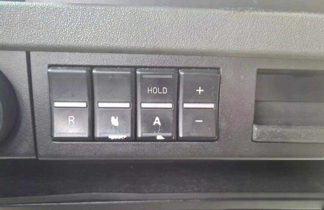 Volvo OE 22046886 Volvo VOLVO FH 4 FM 4 FH 5 FM 5 - ECU për Kamioni: foto 1 Volvo OE 22046886 Volvo VOLVO FH 4 FM 4 FH 5 FM 5 - ECU për Kamioni: foto 1