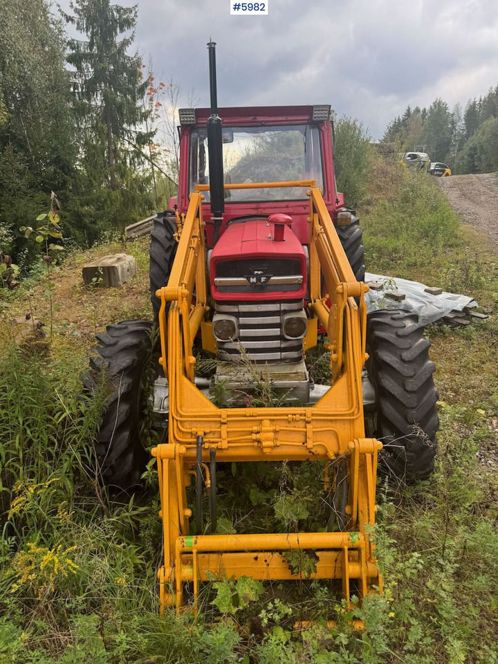 Traktor 1975 Massey Ferguson 168 4x4 w/ loader: foto 19