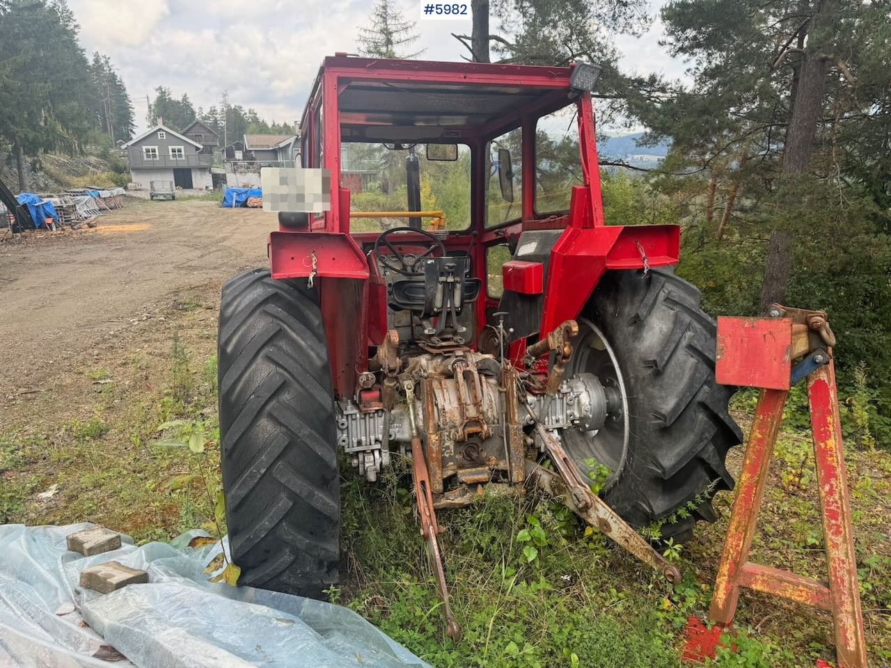 1975 Massey Ferguson 168 4x4 w/ loader - Traktor: foto 4 1975 Massey Ferguson 168 4x4 w/ loader - Traktor: foto 4