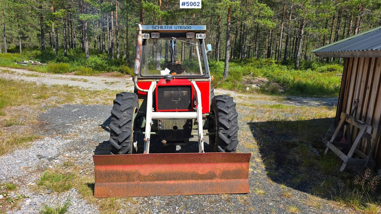 1975 Schilter UT6500 w/ Front loader, - Traktor: foto 3 1975 Schilter UT6500 w/ Front loader, - Traktor: foto 3