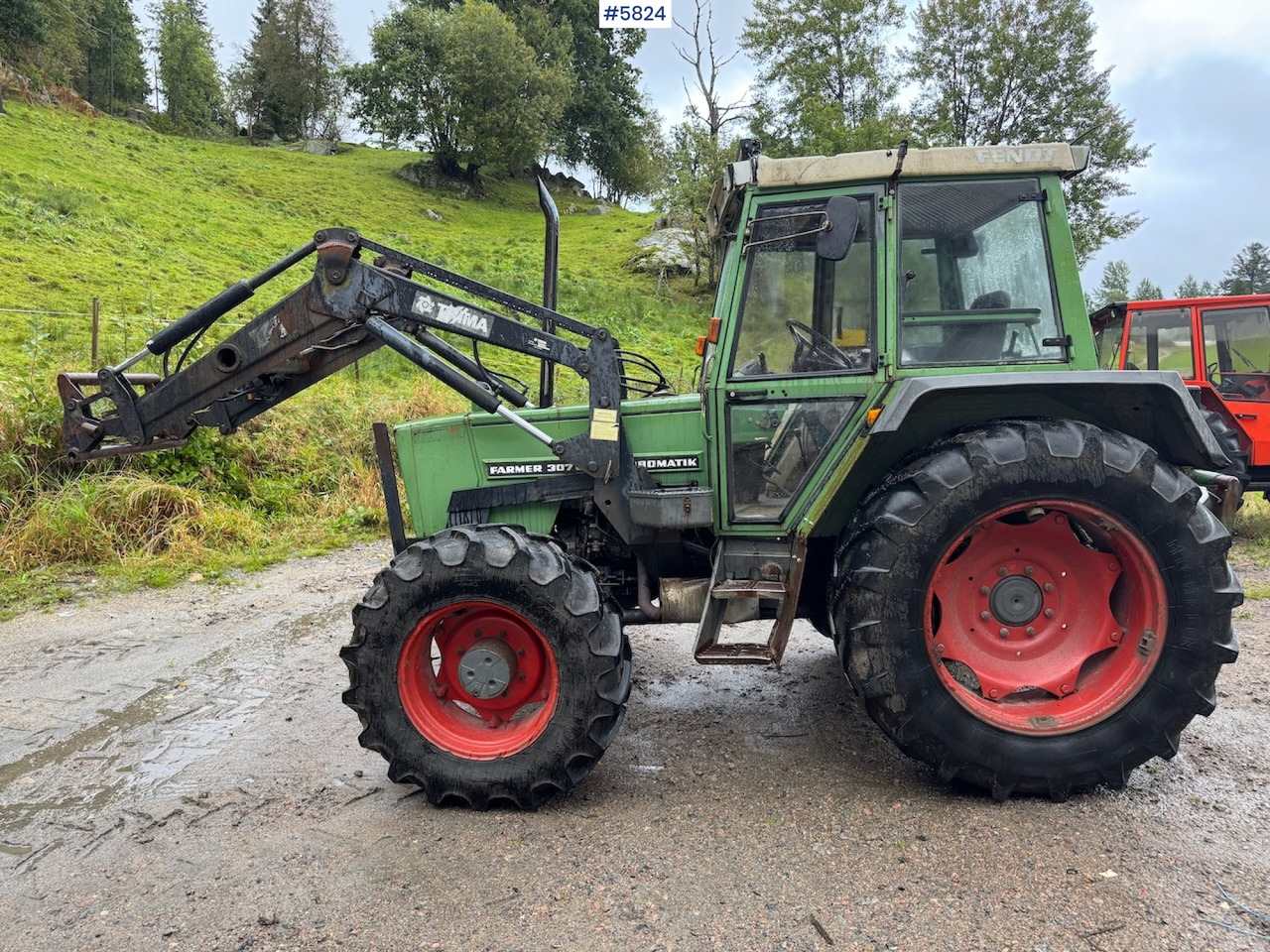 1991 Fendt Farmer 307 LSA w/ front loader. - Traktor: foto 1 1991 Fendt Farmer 307 LSA w/ front loader. - Traktor: foto 1