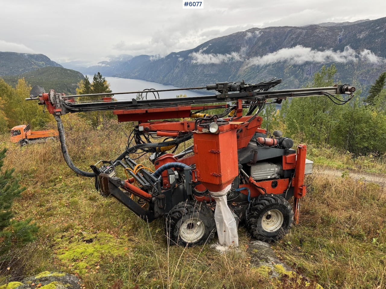 1997 Tamrock Commando 300 - Sondë shpimi: foto 3 1997 Tamrock Commando 300 - Sondë shpimi: foto 3