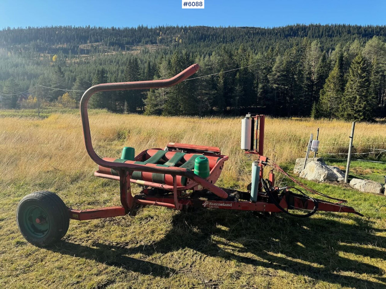 1998 Kverneland 7335 Round bale wrapper - Barkthyese: foto 3 1998 Kverneland 7335 Round bale wrapper - Barkthyese: foto 3