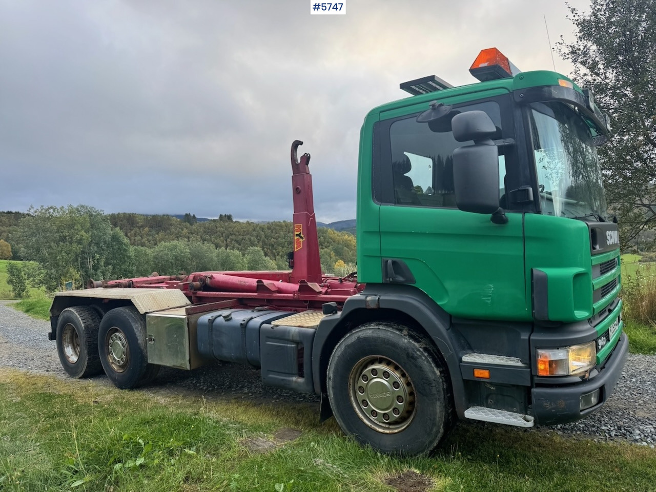 1998 Scania 94D 310 Hook‑truck - Kamion vetëngarkues: foto 5 1998 Scania 94D 310 Hook‑truck - Kamion vetëngarkues: foto 5