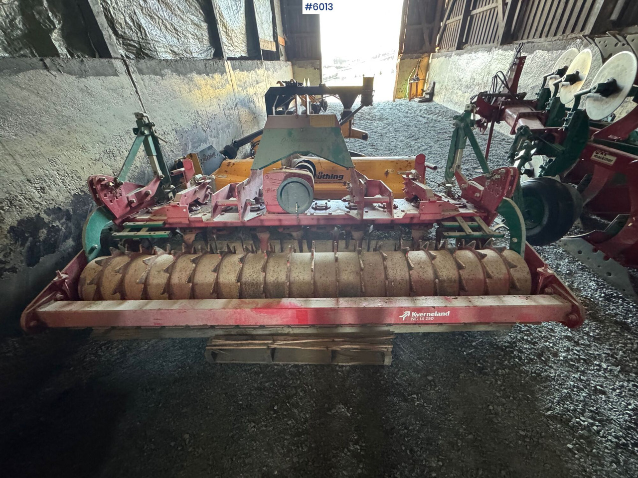 2000 Kverneland NG 14 250 horizontal tiller - Pajisje për lirimin e tokës: foto 4 2000 Kverneland NG 14 250 horizontal tiller - Pajisje për lirimin e tokës: foto 4