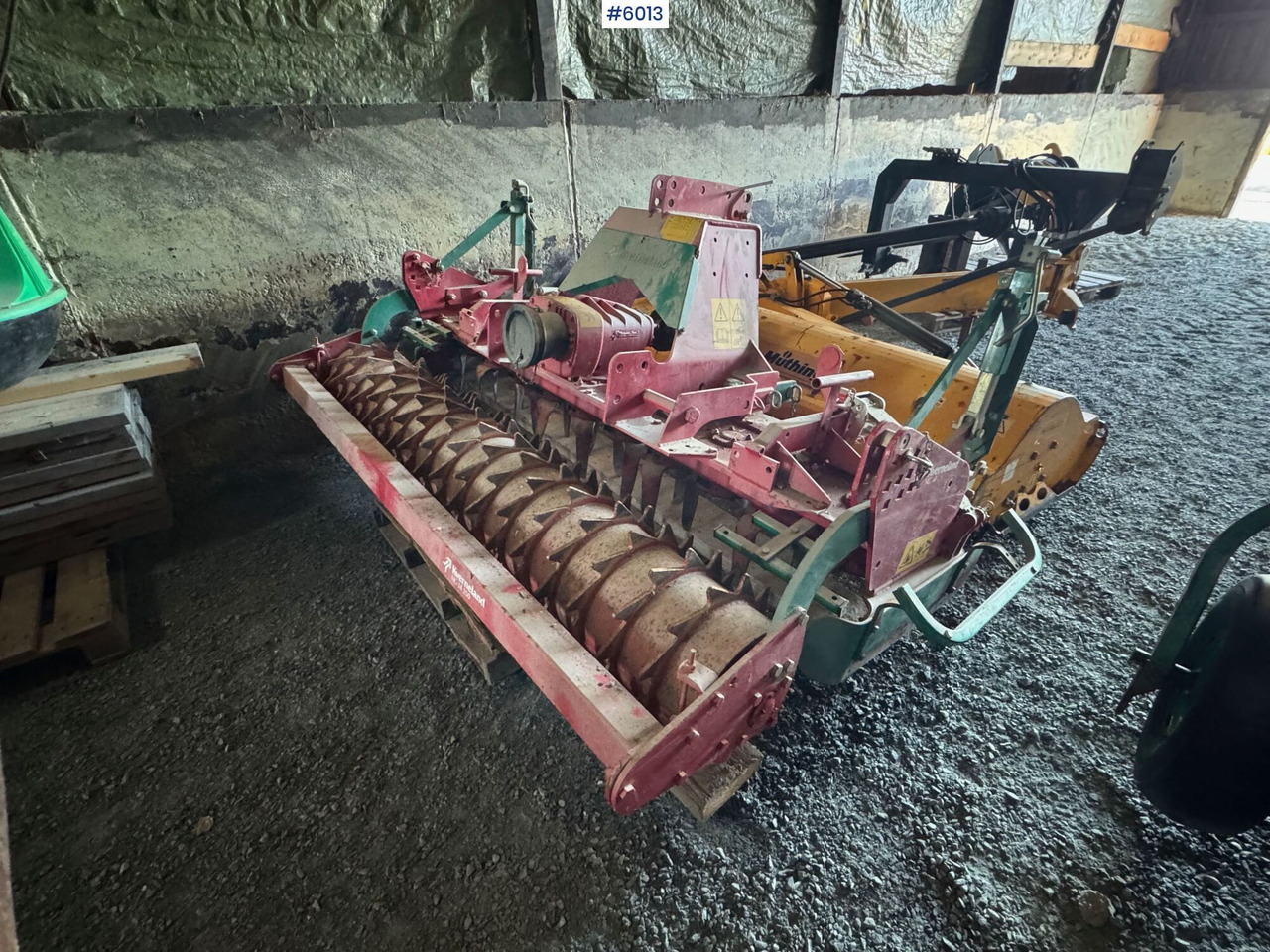 2000 Kverneland NG 14 250 horizontal tiller - Pajisje për lirimin e tokës: foto 3 2000 Kverneland NG 14 250 horizontal tiller - Pajisje për lirimin e tokës: foto 3