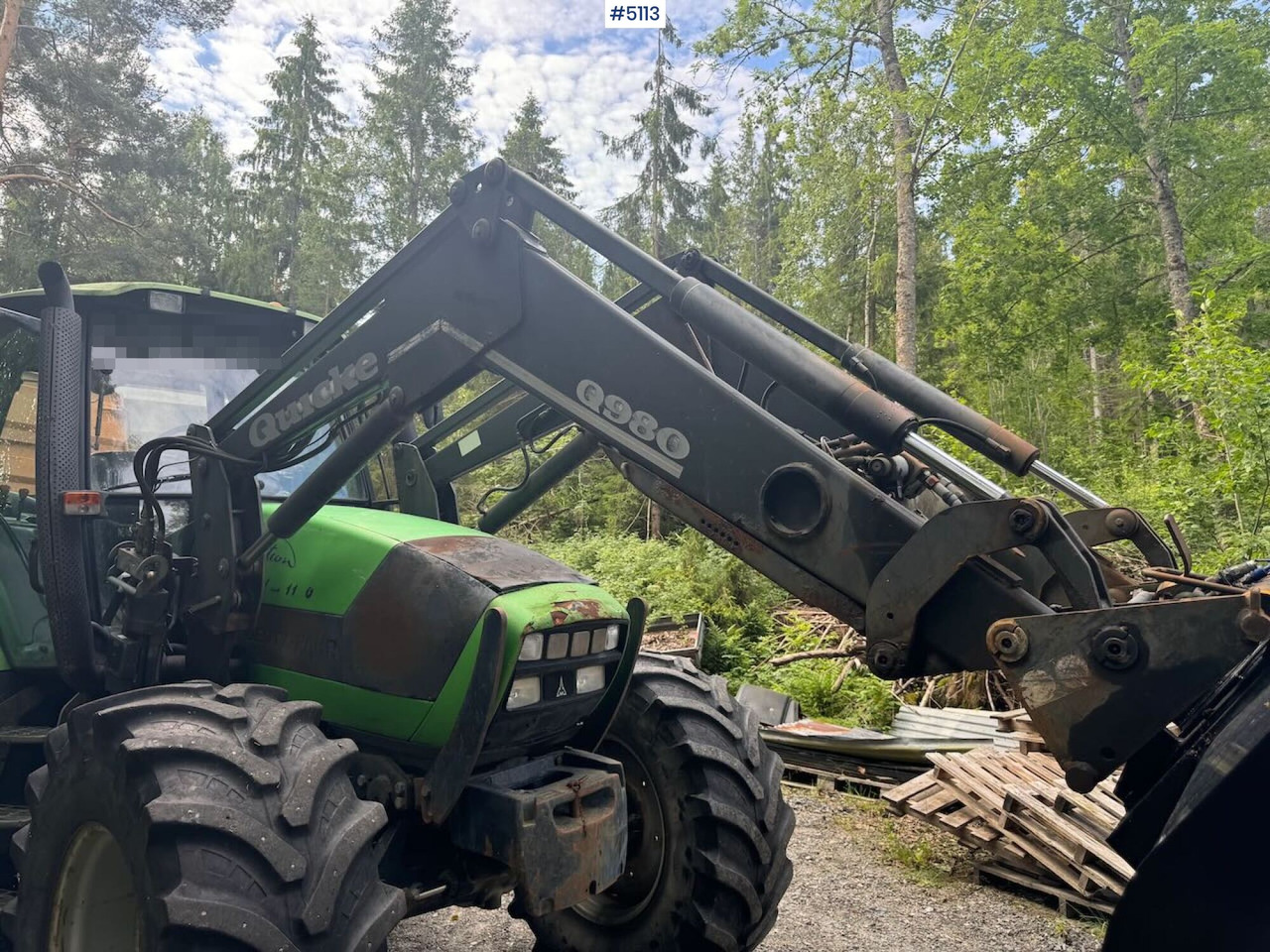 2004 Deutz-Fahr Agrotron TTV 1130 w/ front loader - Traktor: foto 3 2004 Deutz-Fahr Agrotron TTV 1130 w/ front loader - Traktor: foto 3