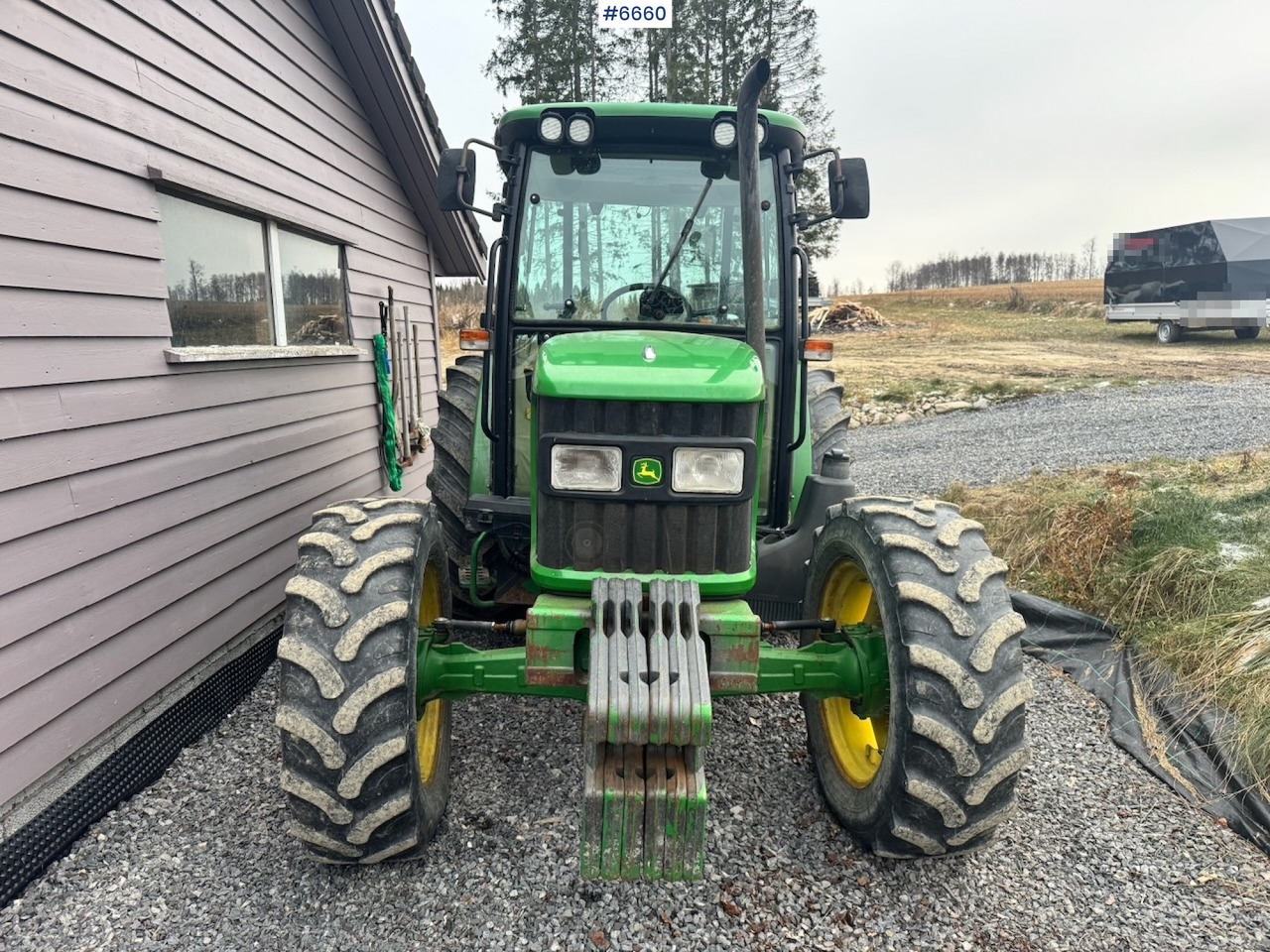 2004 John Deere 5515 4x4. 4200 hours! - Traktor: foto 2 2004 John Deere 5515 4x4. 4200 hours! - Traktor: foto 2
