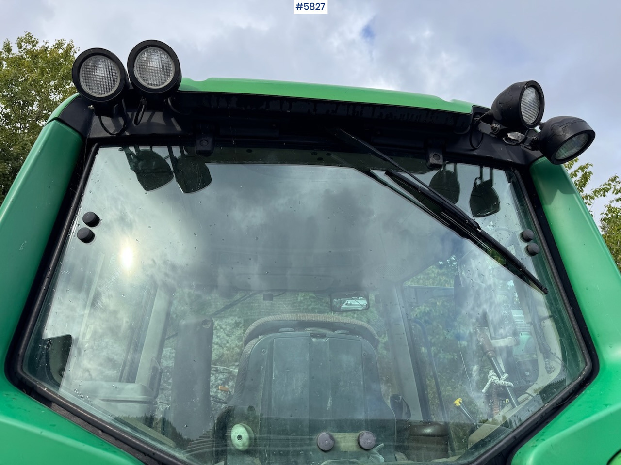 2005 John Deere 6320 w/ front loader. - Traktor: foto 5 2005 John Deere 6320 w/ front loader. - Traktor: foto 5