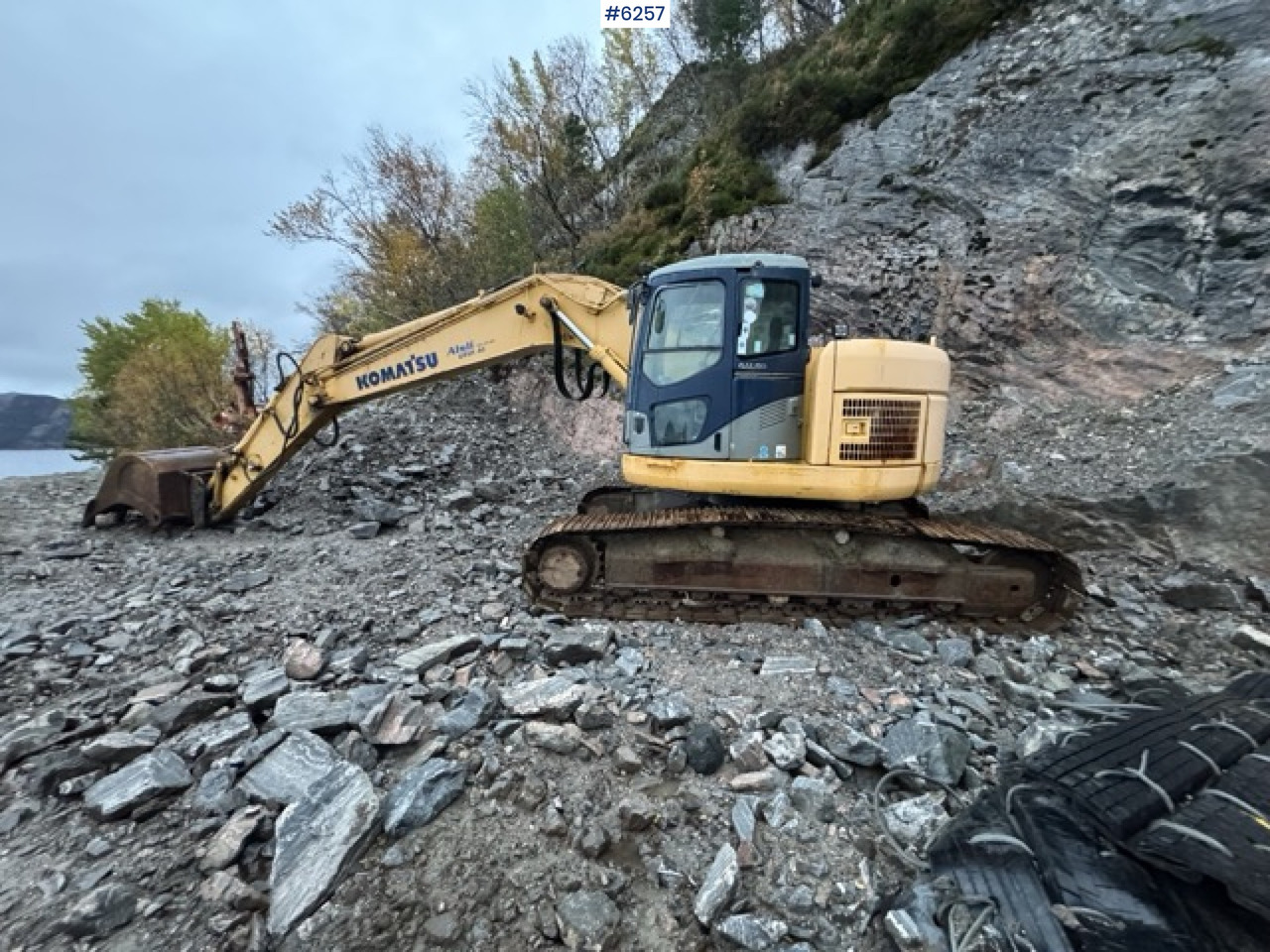 2005 Komatsu PC228 USLC-3K with Digging Bucket – SEE VIDEO! - Ekskavator: foto 1 2005 Komatsu PC228 USLC-3K with Digging Bucket – SEE VIDEO! - Ekskavator: foto 1