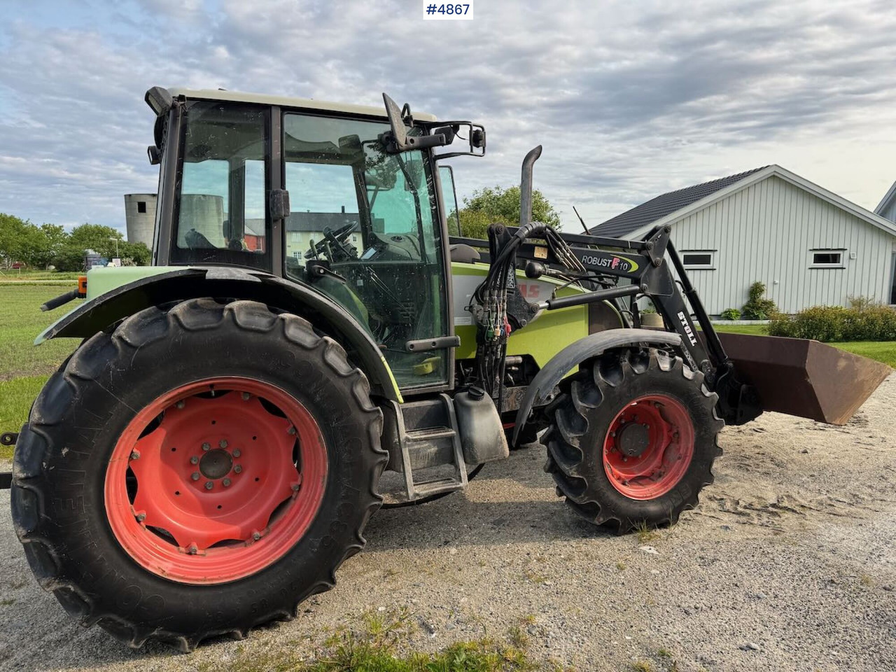 2007 Claas Celtis 446 with front loader, pallet forks, and bucket - Traktor: foto 3 2007 Claas Celtis 446 with front loader, pallet forks, and bucket - Traktor: foto 3