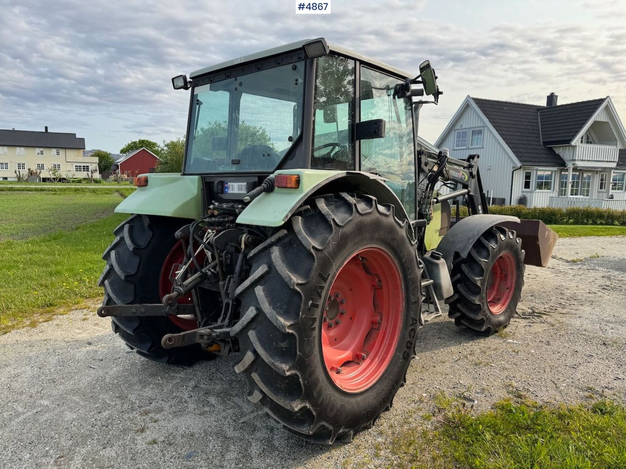 2007 Claas Celtis 446 with front loader, pallet forks, and bucket - Traktor: foto 4 2007 Claas Celtis 446 with front loader, pallet forks, and bucket - Traktor: foto 4