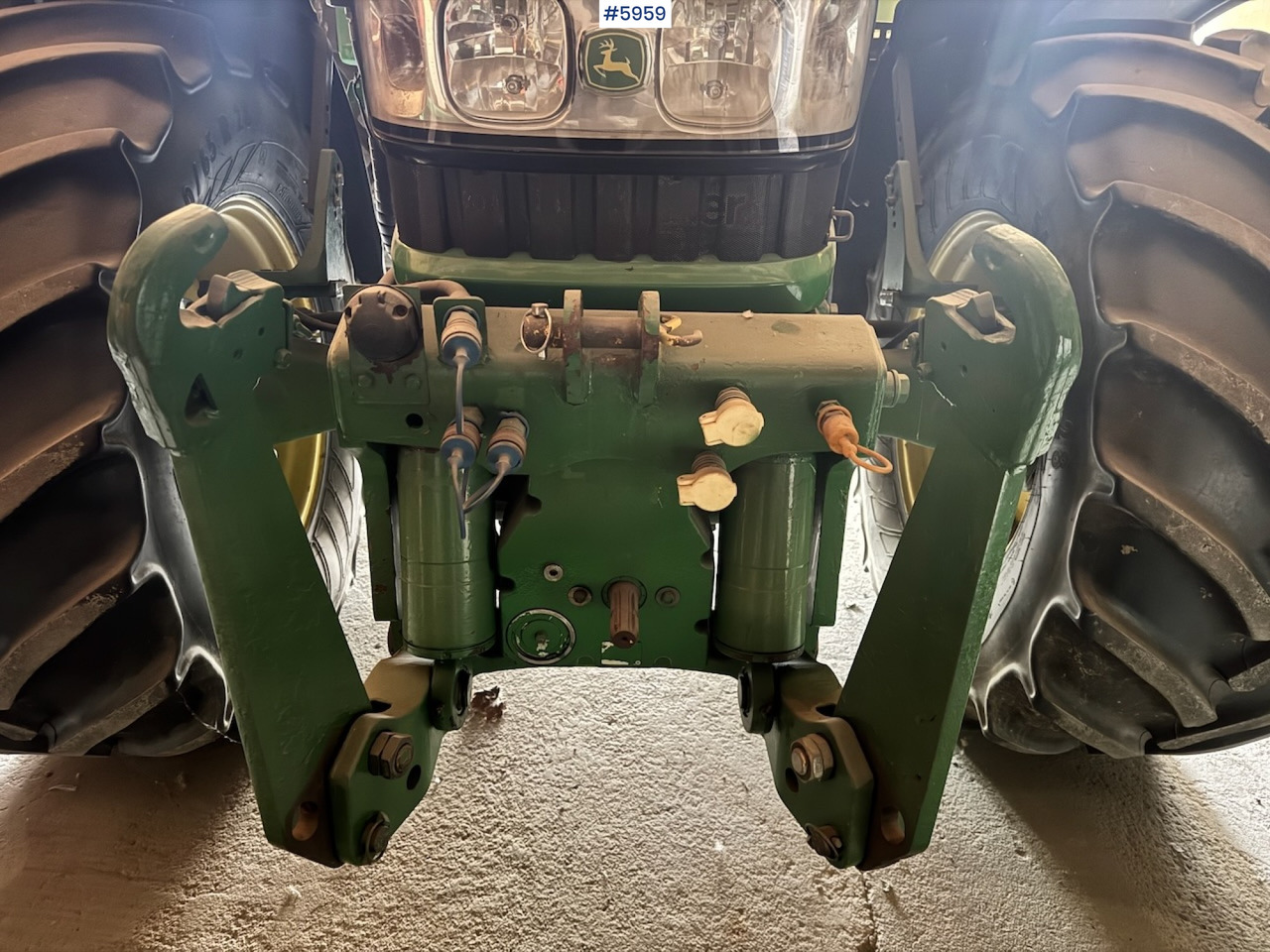 2007 John Deere 6930 w/ Front loader, hydraulics and Front PTO. Rep object. - Traktor: foto 4 2007 John Deere 6930 w/ Front loader, hydraulics and Front PTO. Rep object. - Traktor: foto 4