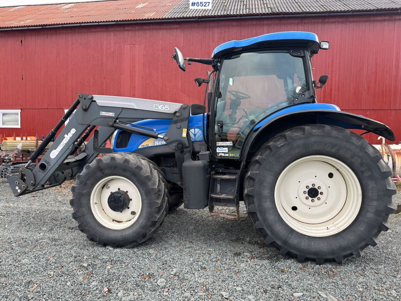 2007 NEW HOLLAND TS135A Plus w/ Quicke front loader - Traktor: foto 2 2007 NEW HOLLAND TS135A Plus w/ Quicke front loader - Traktor: foto 2
