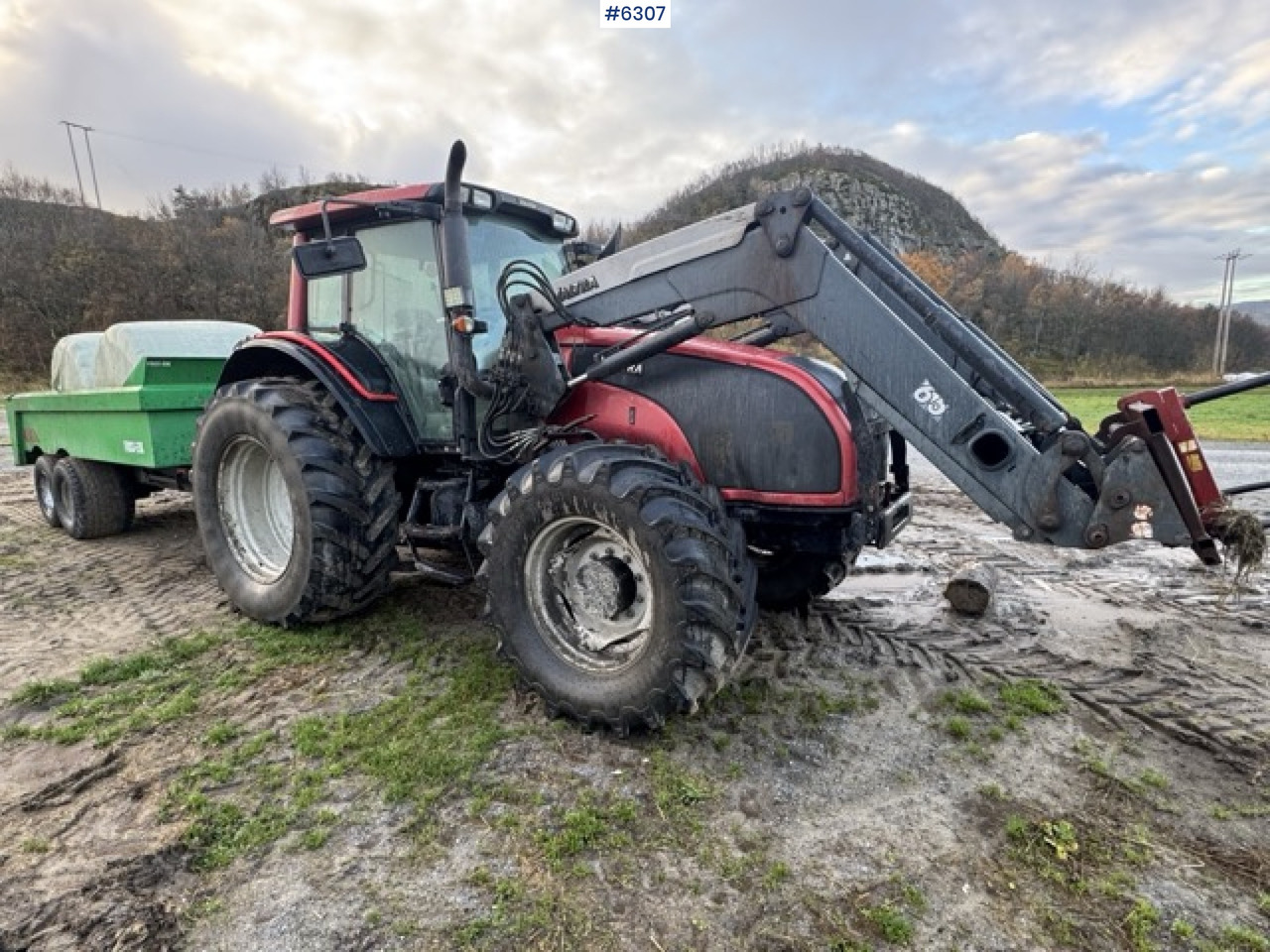 2008 Valtra T190 with front loader and 3rd function. SEE VIDEO! - Traktor: foto 3 2008 Valtra T190 with front loader and 3rd function. SEE VIDEO! - Traktor: foto 3