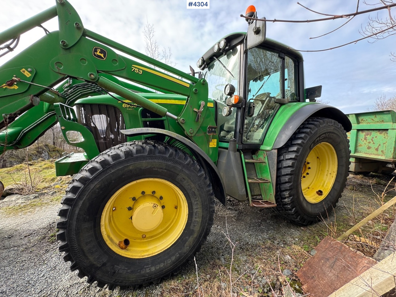 2009 John Deere 6930 Premium m/frontlaster - Traktor: foto 5 2009 John Deere 6930 Premium m/frontlaster - Traktor: foto 5