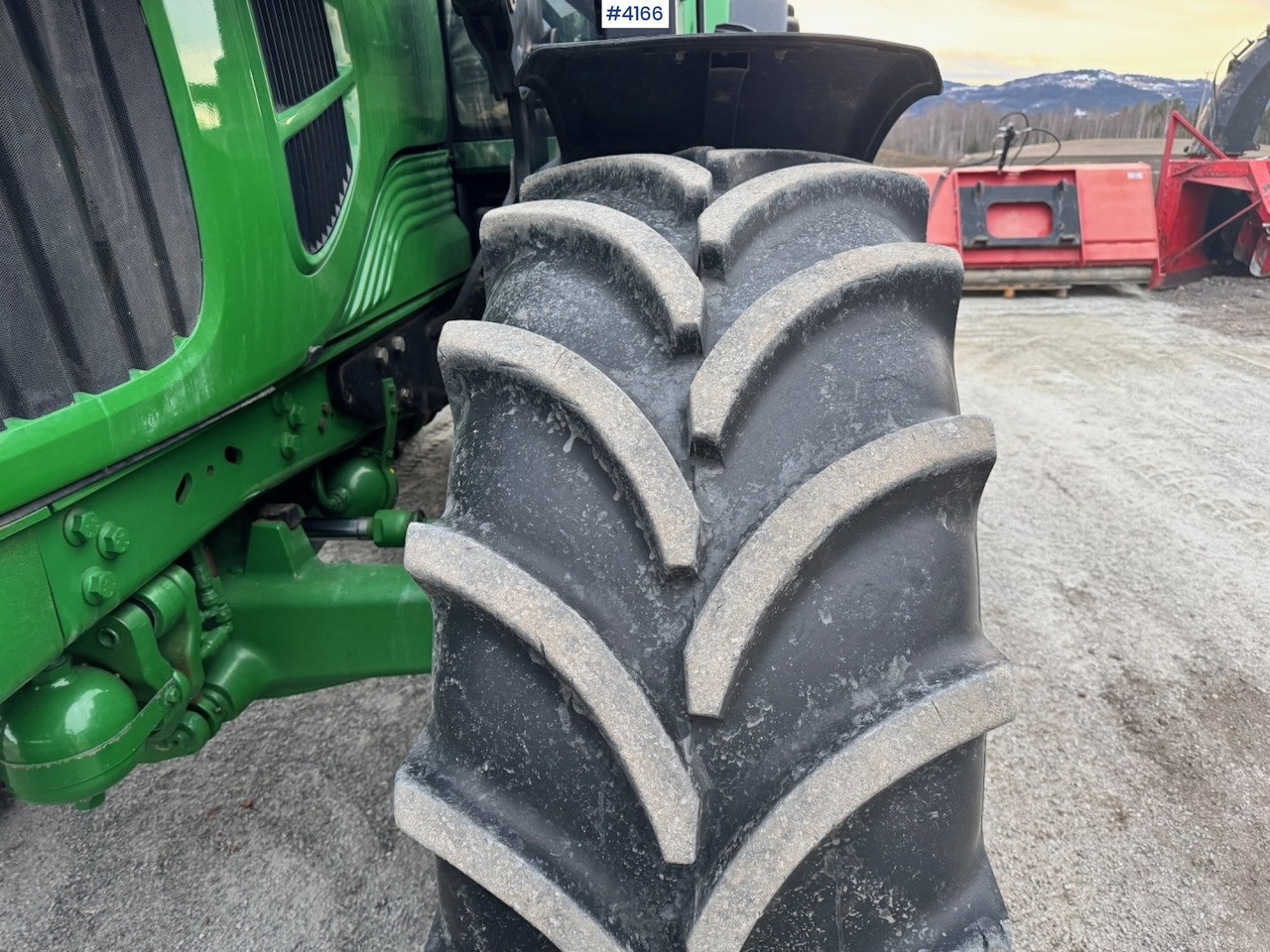 Traktor 2010 John Deere 7430 w/ Front loader and GPS. 3760 hours!: foto 12