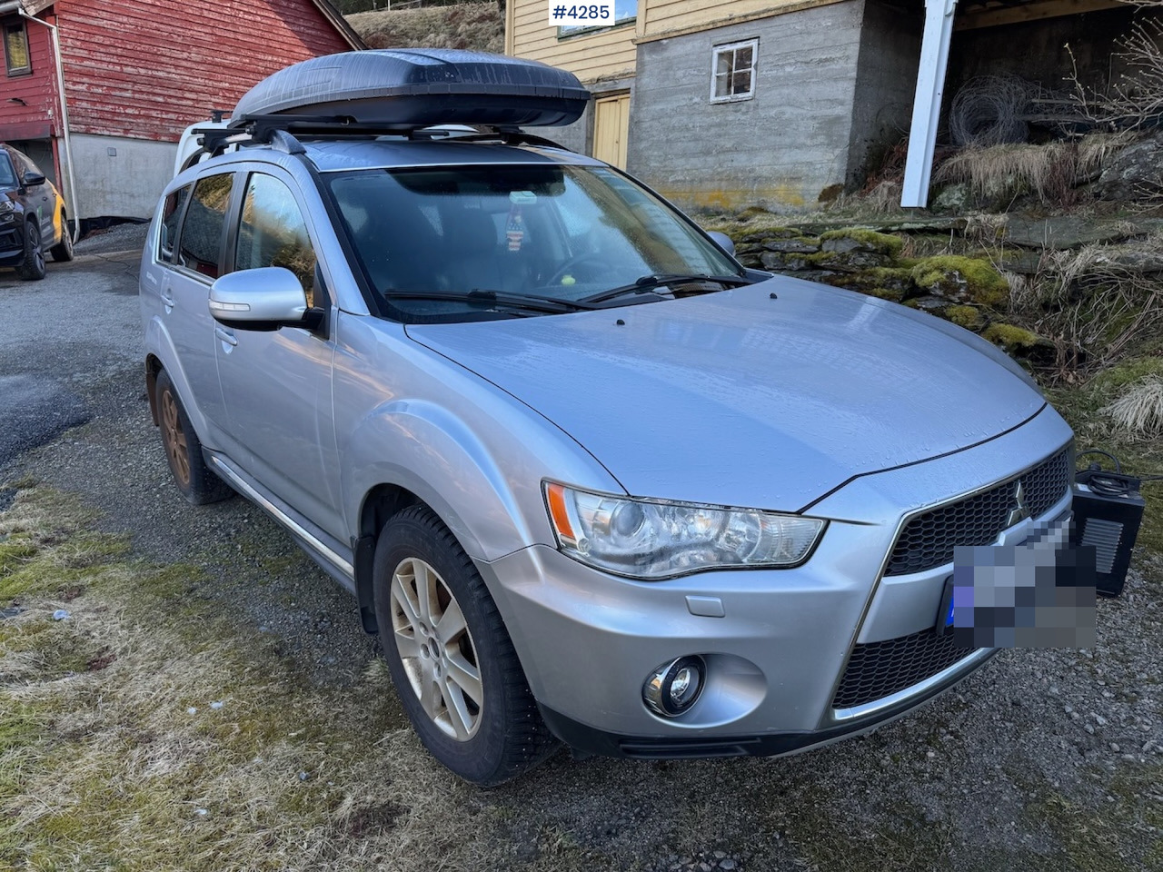 2011 Mitsubishi outlander - Veturë: foto 4 2011 Mitsubishi outlander - Veturë: foto 4