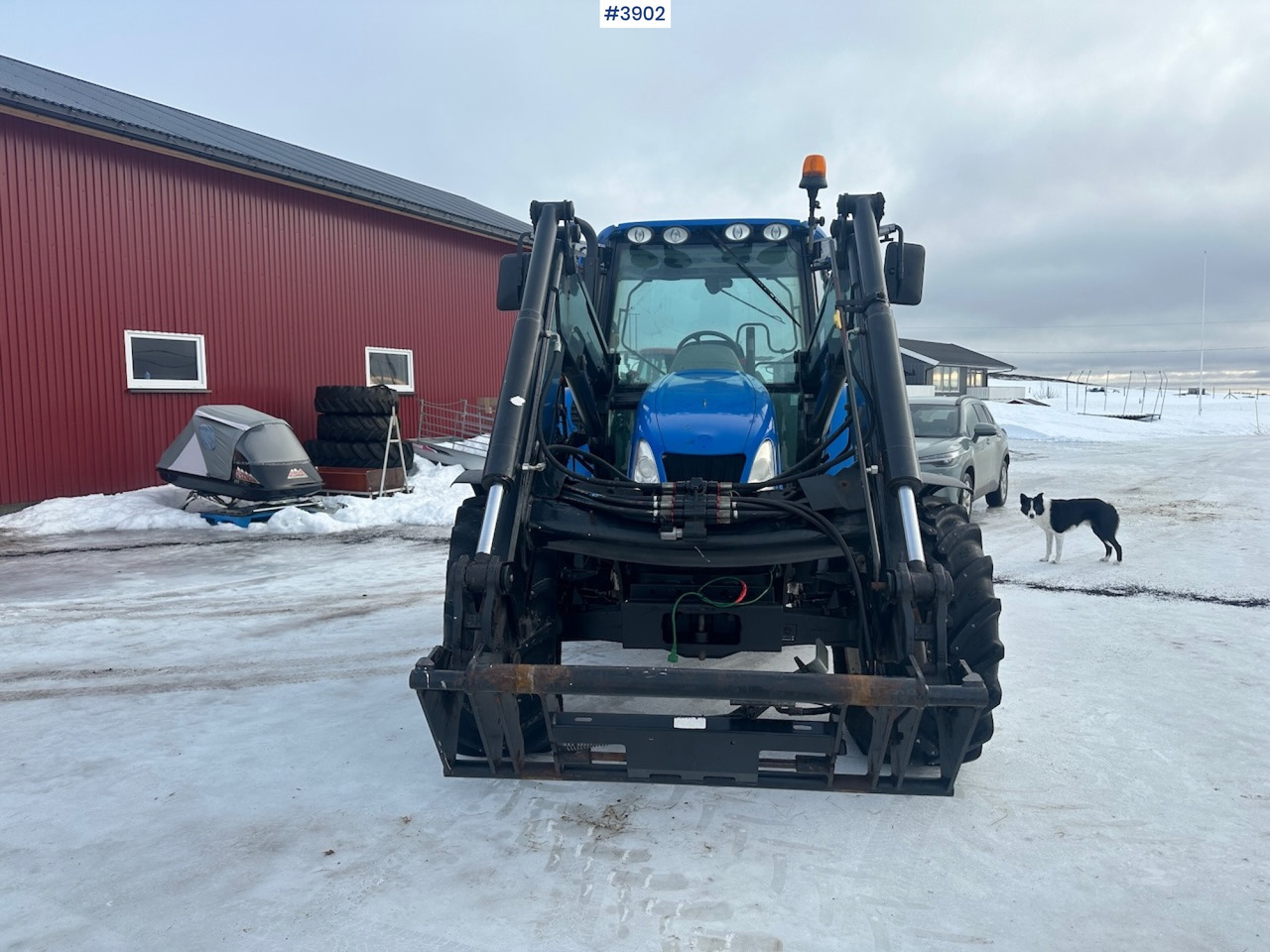 2011 New Holland T5070 4x4 m/ frontlaster - Traktor: foto 4 2011 New Holland T5070 4x4 m/ frontlaster - Traktor: foto 4