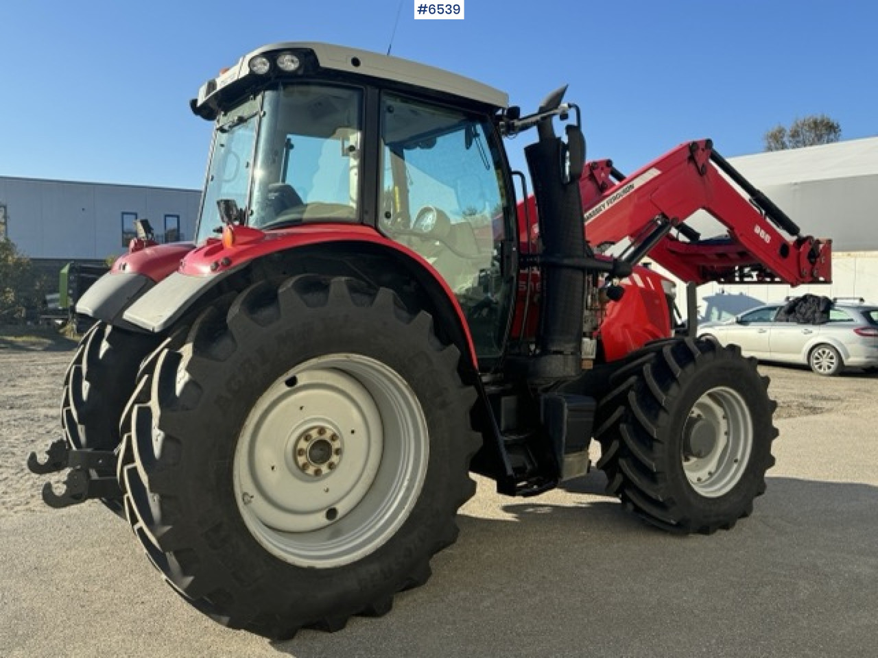 2014 Massey Ferguson MF7616 with loader and 3rd function! - Traktor: foto 3 2014 Massey Ferguson MF7616 with loader and 3rd function! - Traktor: foto 3