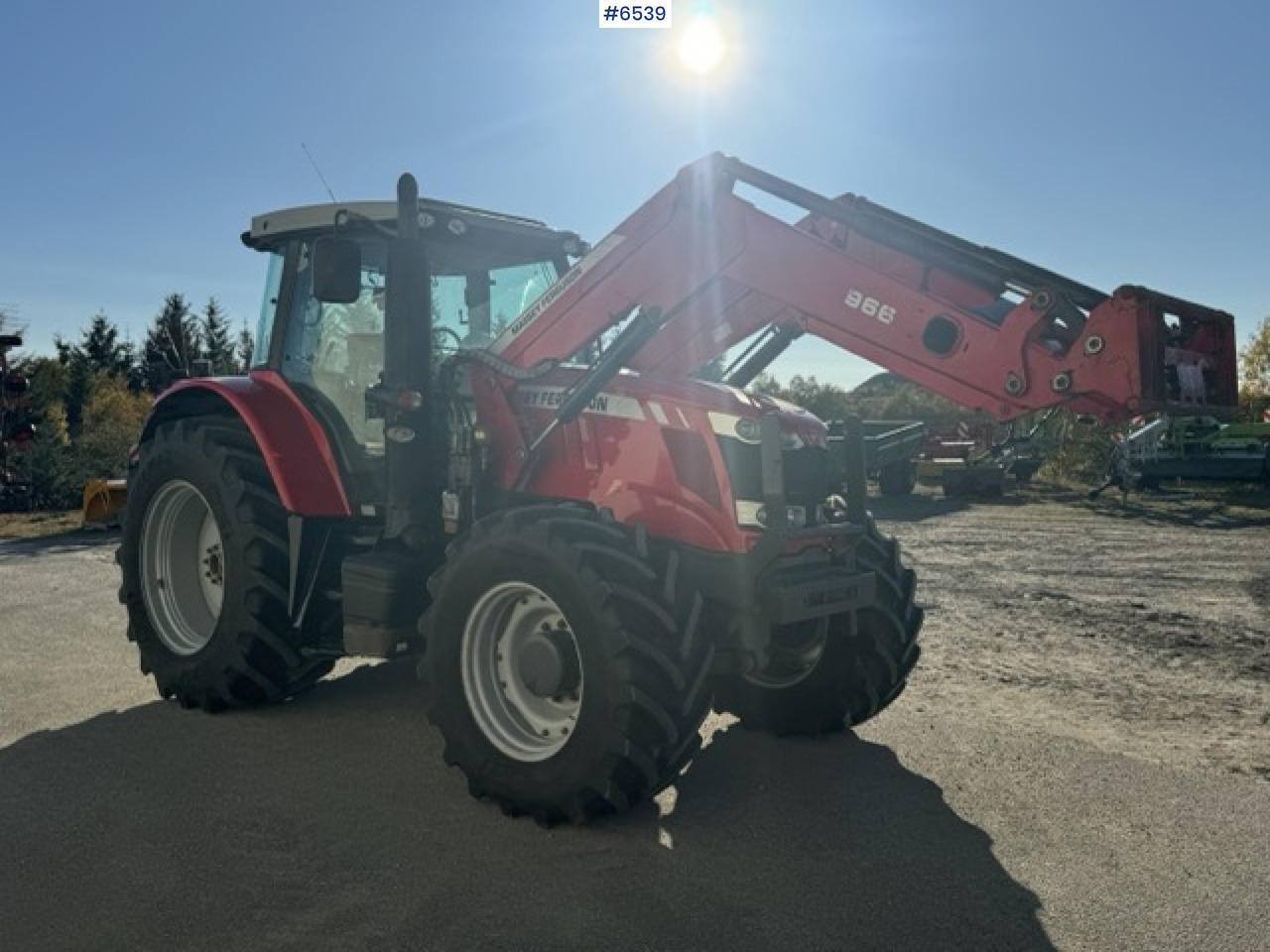 2014 Massey Ferguson MF7616 with loader and 3rd function! - Traktor: foto 2 2014 Massey Ferguson MF7616 with loader and 3rd function! - Traktor: foto 2
