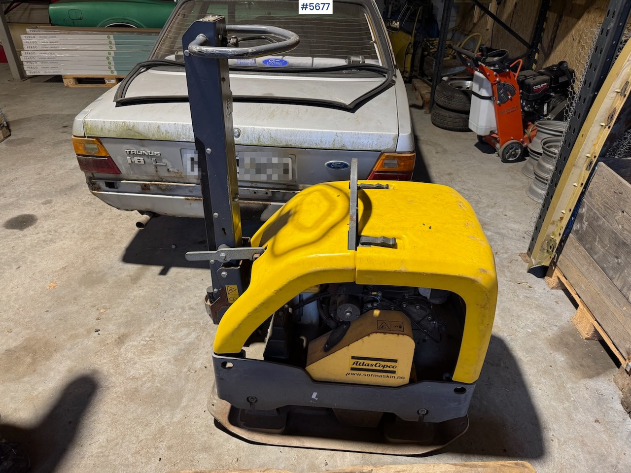 2015 Atlas Copco LG 400 Vibro Plate. - Pllakë vibratori: foto 2 2015 Atlas Copco LG 400 Vibro Plate. - Pllakë vibratori: foto 2