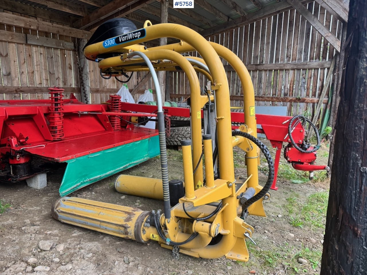 2016 Tanco VariWrap S300 Round Bale Wrapper - Barkthyese: foto 1 2016 Tanco VariWrap S300 Round Bale Wrapper - Barkthyese: foto 1