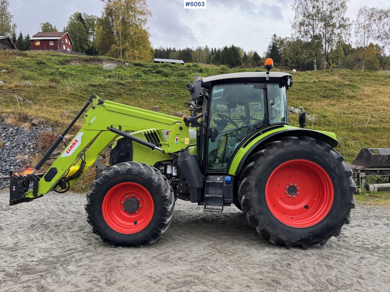 2018 Claas Arion 460 m front loader, front hydraulics and front PTO. - Traktor: foto 1 2018 Claas Arion 460 m front loader, front hydraulics and front PTO. - Traktor: foto 1