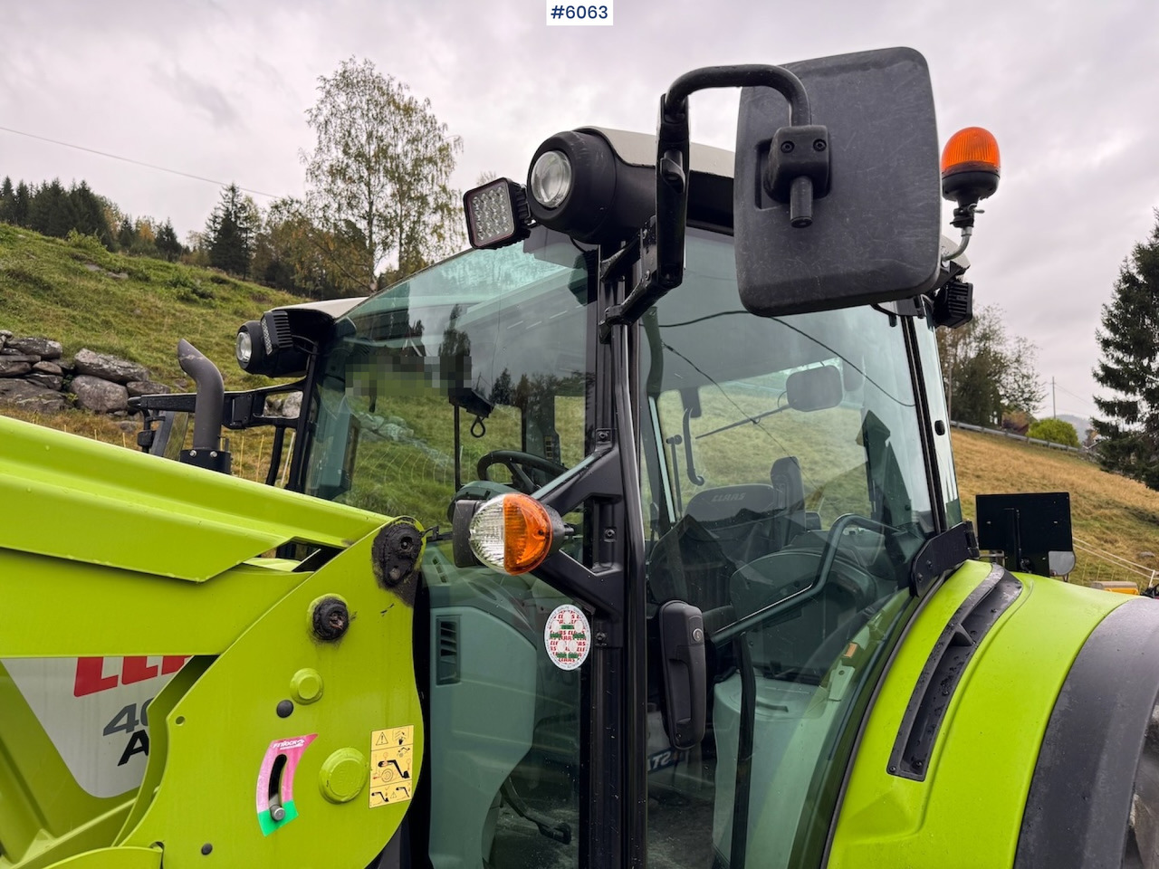 2018 Claas Arion 460 m front loader, front hydraulics and front PTO. - Traktor: foto 3 2018 Claas Arion 460 m front loader, front hydraulics and front PTO. - Traktor: foto 3