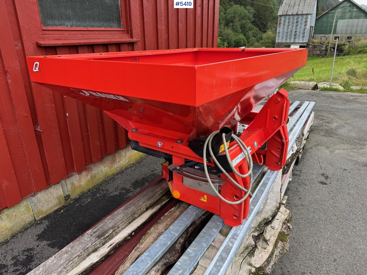 2019 Rauch MDS 19.1 Q fertilizer spreader. - Shpërndarës plehu kimik: foto 2 2019 Rauch MDS 19.1 Q fertilizer spreader. - Shpërndarës plehu kimik: foto 2
