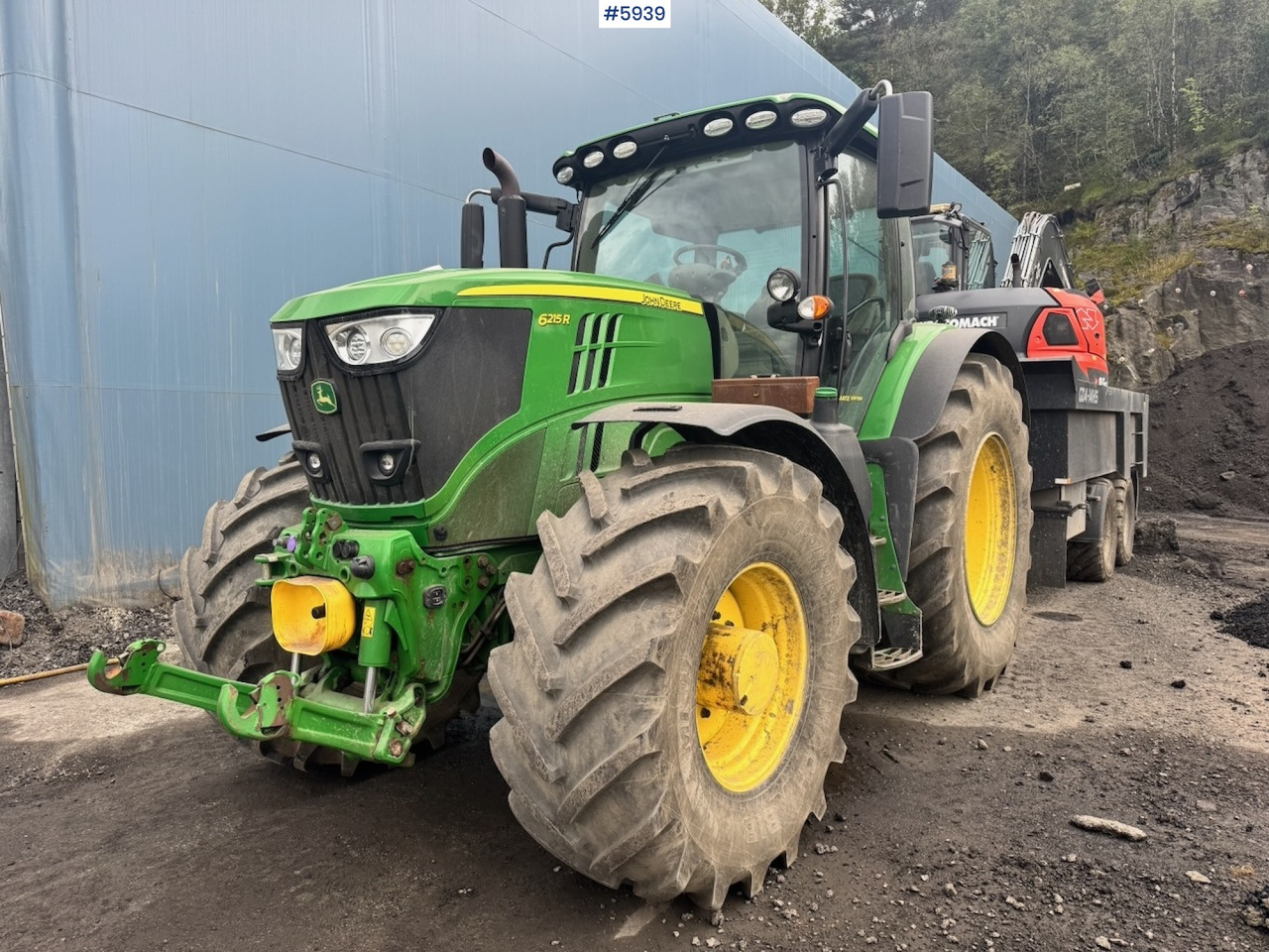 Traktor 2020 John Deere 6215R w/ Front PTO and hydraulics. 2 sets of tires.: foto 9 Traktor 2020 John Deere 6215R w/ Front PTO and hydraulics. 2 sets of tires.: foto 9