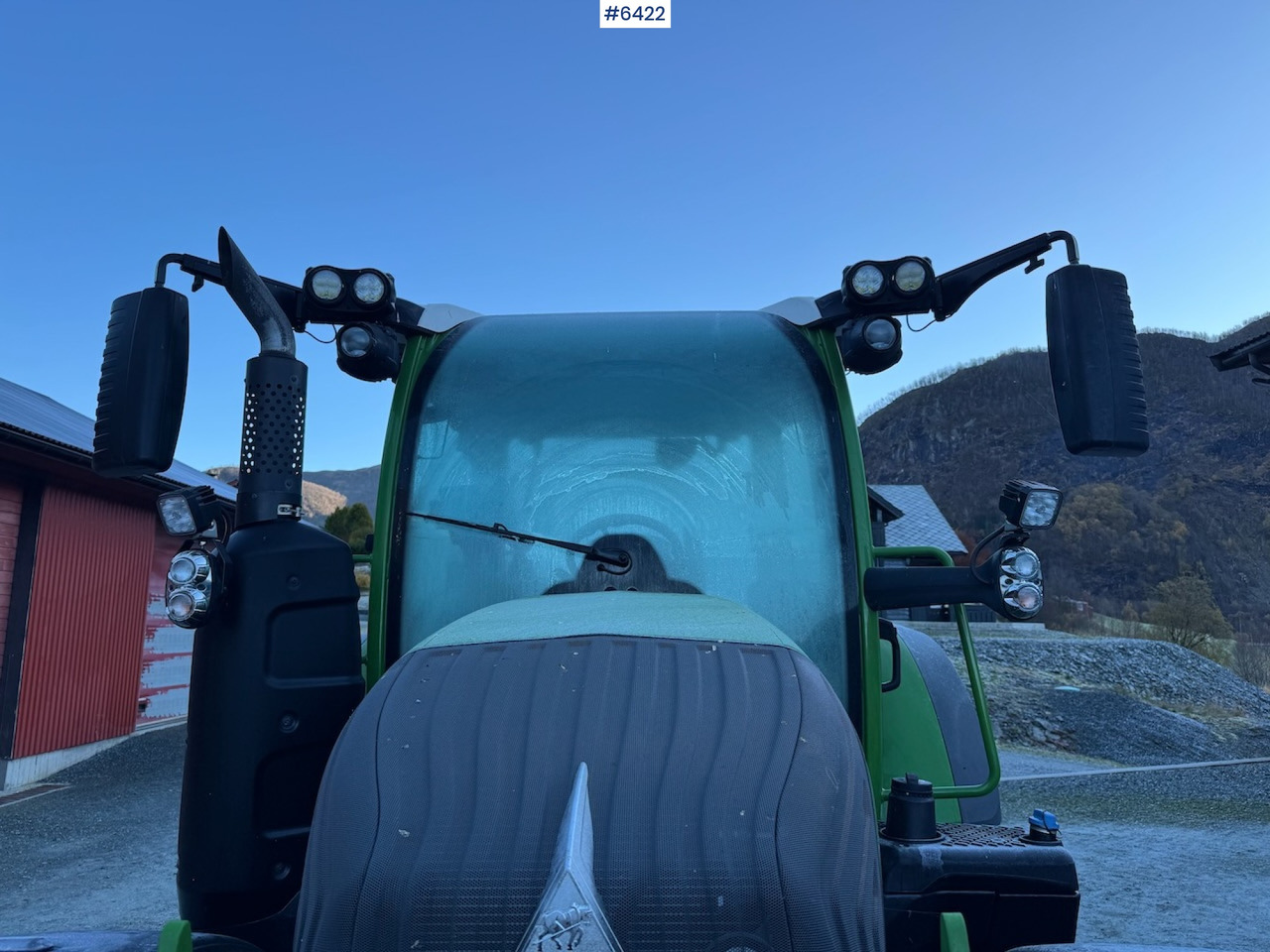 2021 Fendt 314 Vario Profi Plus w/ front hydraulics and front PTO. Low hours! - Traktor: foto 5 2021 Fendt 314 Vario Profi Plus w/ front hydraulics and front PTO. Low hours! - Traktor: foto 5