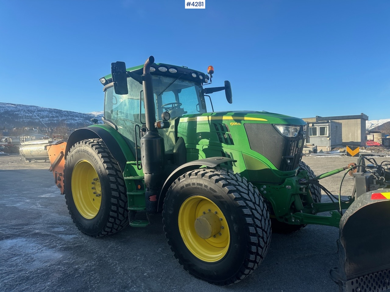 2021 John Deere 6195R 4x4 Tractor with summer and winter tires - Traktor: foto 5 2021 John Deere 6195R 4x4 Tractor with summer and winter tires - Traktor: foto 5