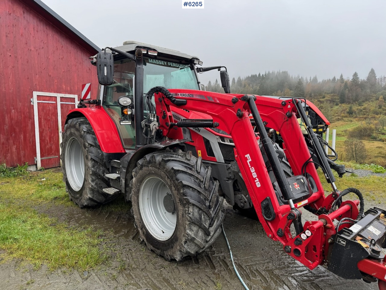2021 Massey Ferguson 5S 145 Exclusive Dyna 6 w/ front loader, front hydraulics and front PTO. - Traktor: foto 2 2021 Massey Ferguson 5S 145 Exclusive Dyna 6 w/ front loader, front hydraulics and front PTO. - Traktor: foto 2