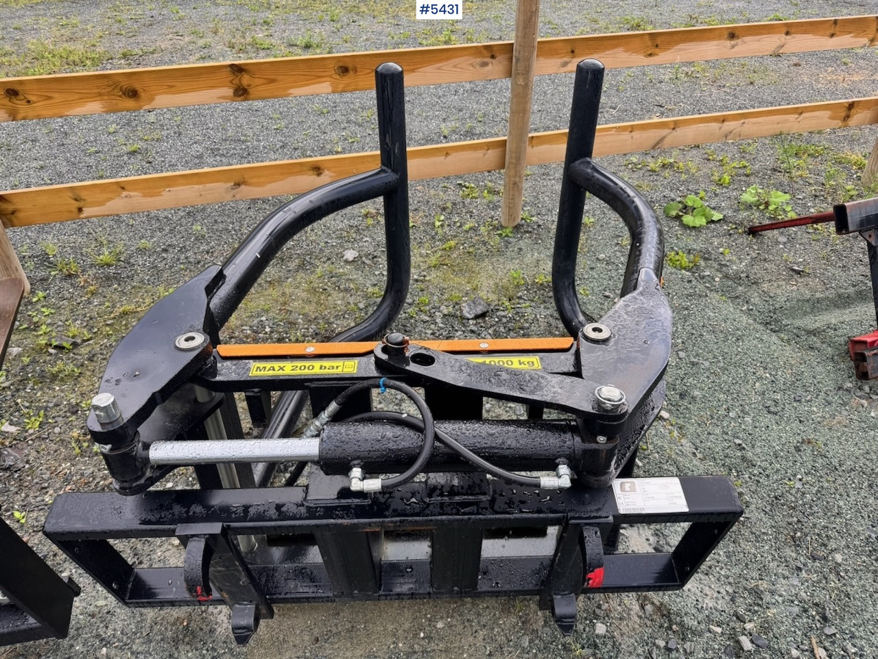 2024 Ålø Flexigrip 160 - Fashetë për Makineri bujqësore: foto 4 2024 Ålø Flexigrip 160 - Fashetë për Makineri bujqësore: foto 4