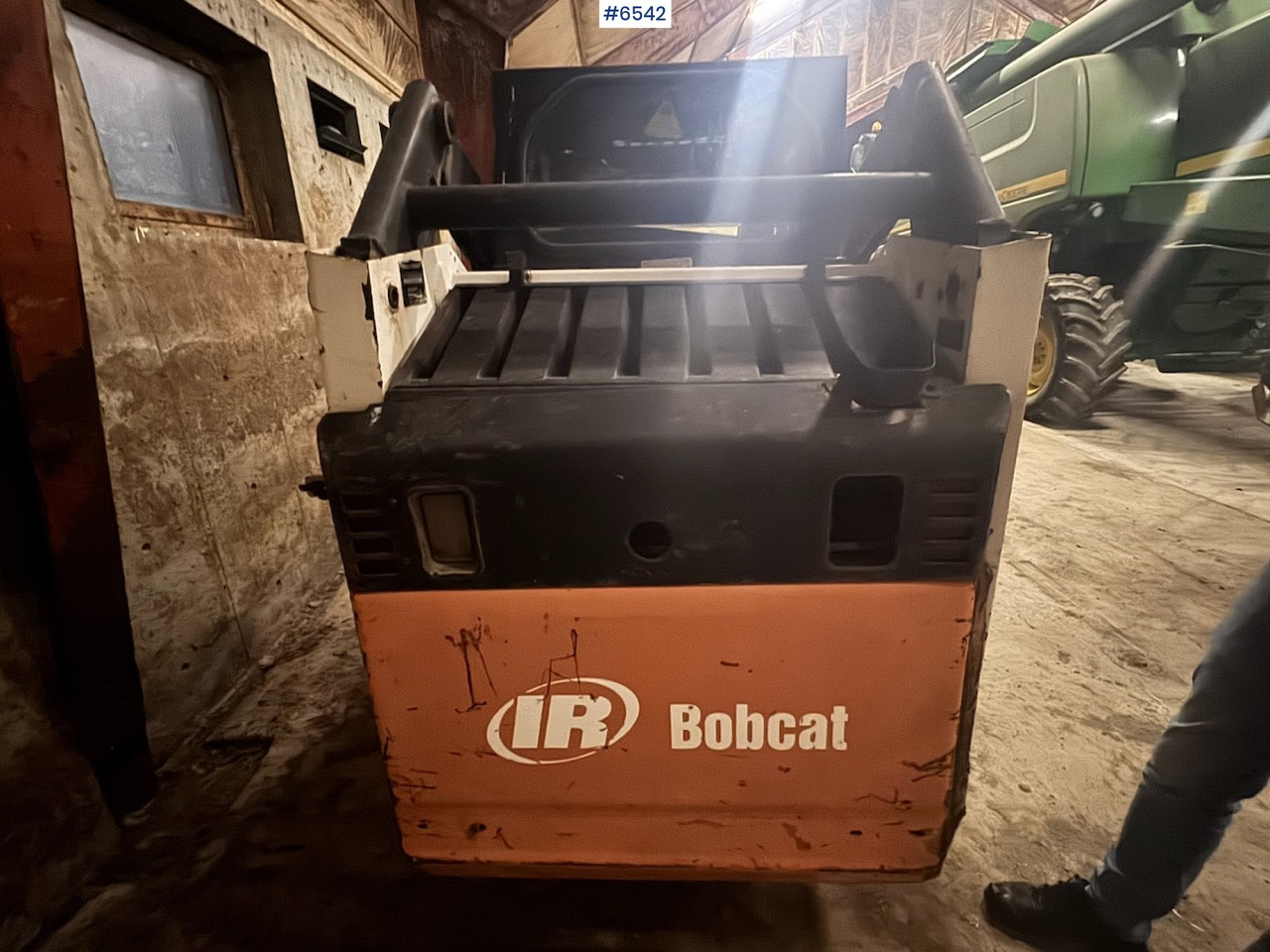 Approx. 1993 Bobcat 7753 skid steer - Ngarkues i artikuluar: foto 4 Approx. 1993 Bobcat 7753 skid steer - Ngarkues i artikuluar: foto 4