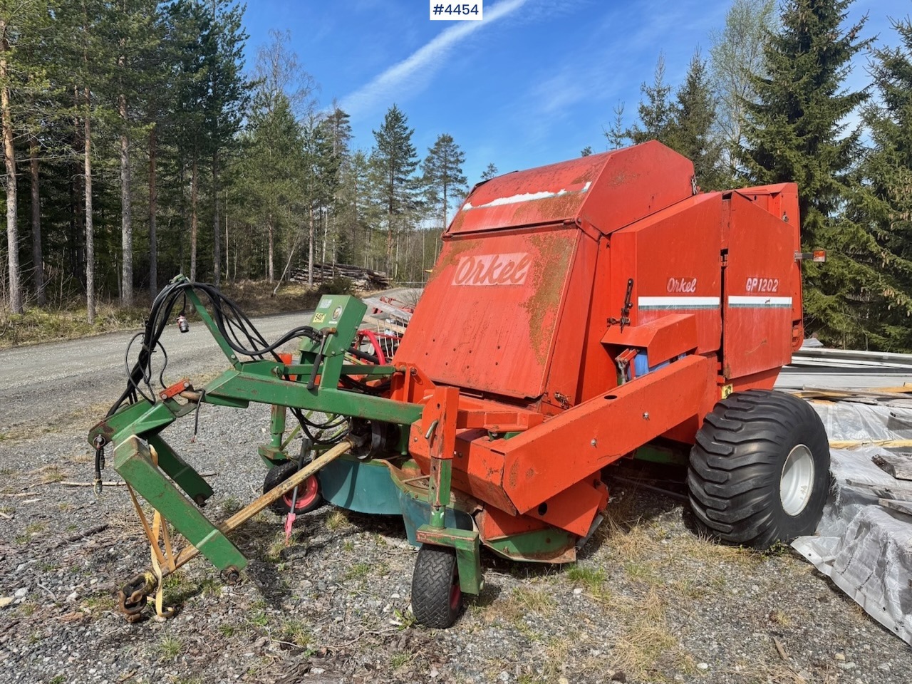 Circa 1994 Orkel GP1202 Round Baler - Barkthyese: foto 1 Circa 1994 Orkel GP1202 Round Baler - Barkthyese: foto 1