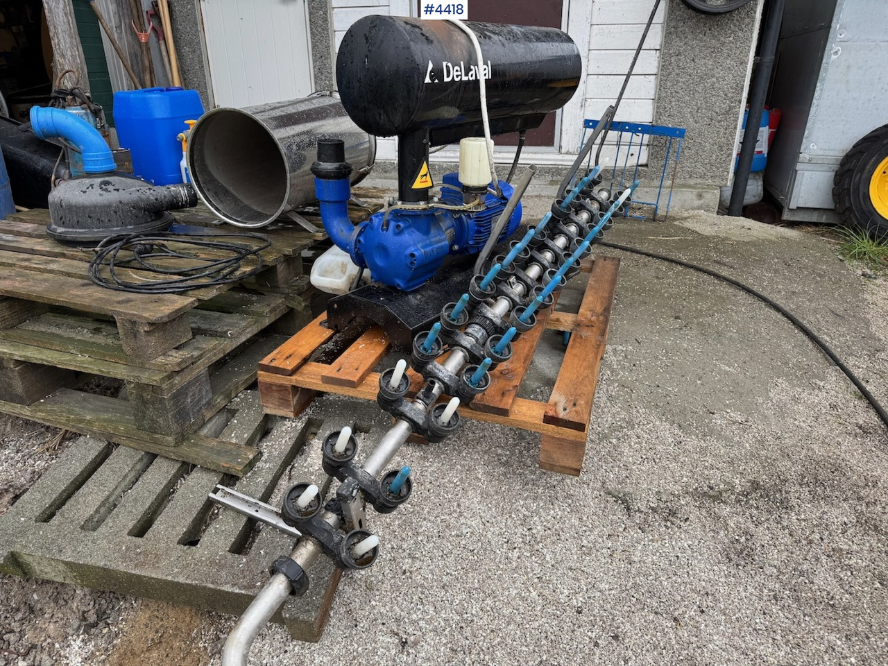 DeLaval DVP 800 Vacuum pump. - Pajisje blegtorale: foto 4 DeLaval DVP 800 Vacuum pump. - Pajisje blegtorale: foto 4