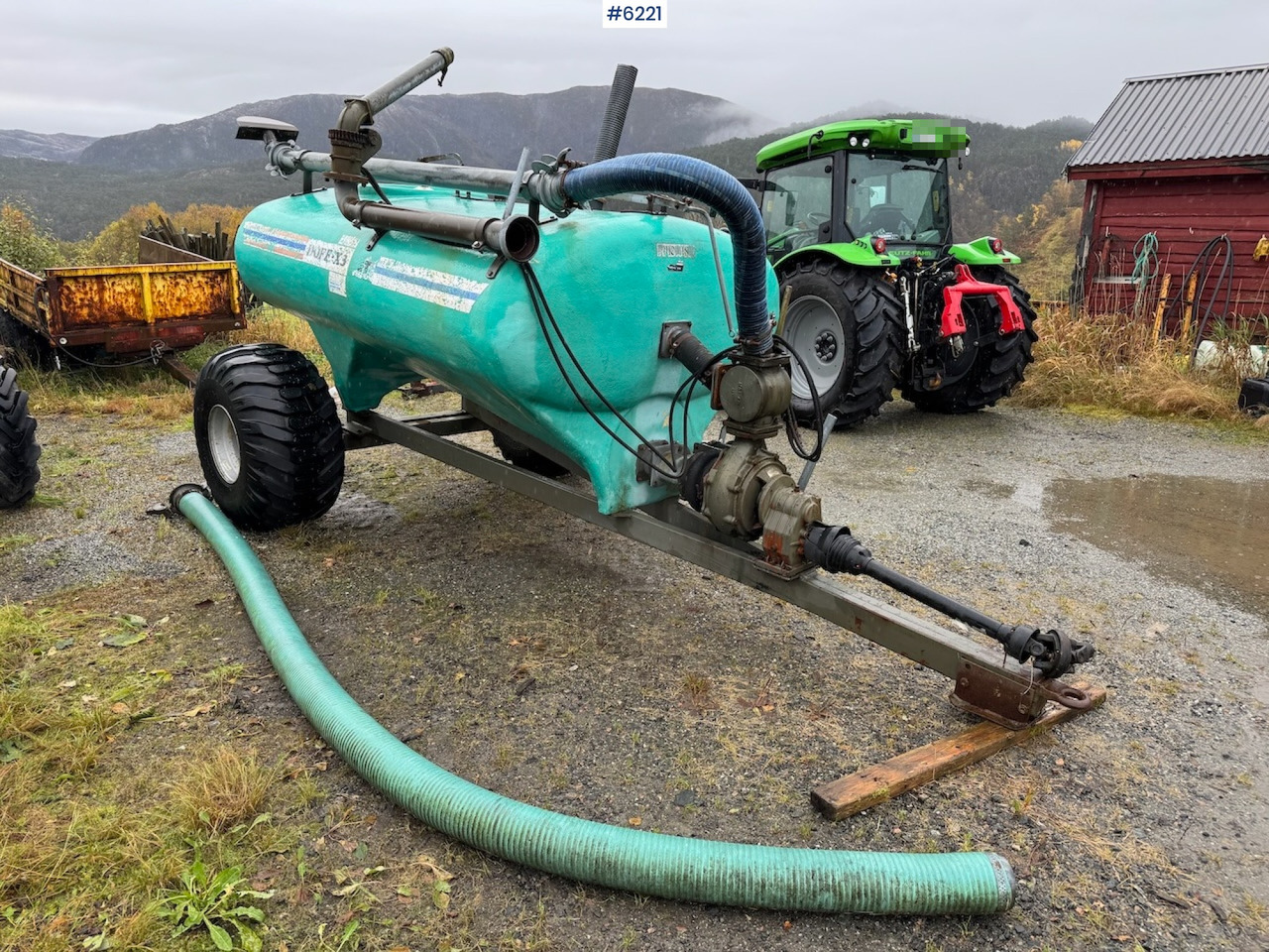 Doff X3 with high-pressure pump and cannon - Cisternë pleh i lëngshëm: foto 3 Doff X3 with high-pressure pump and cannon - Cisternë pleh i lëngshëm: foto 3