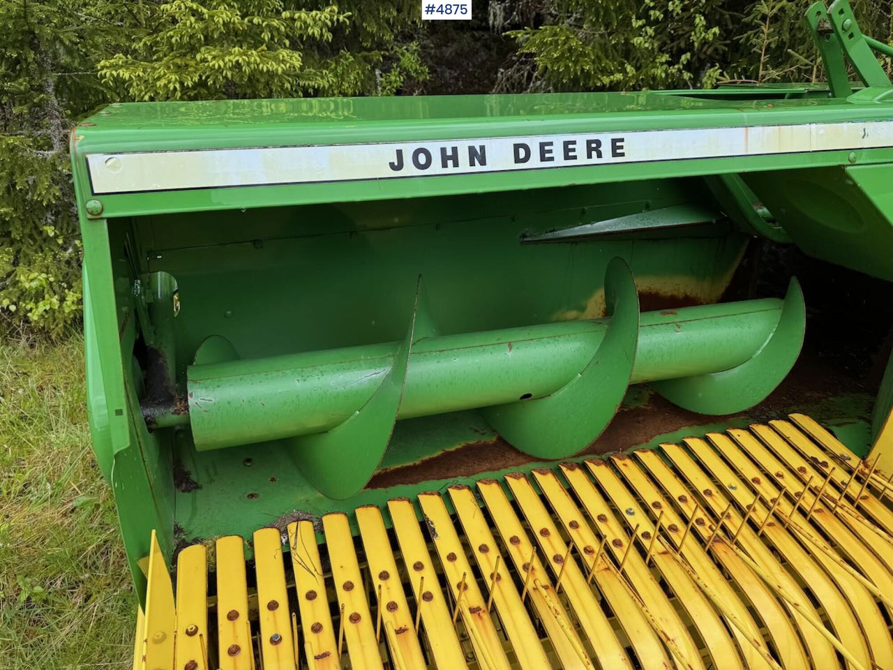John Deere 332A square baler - Barkthyese: foto 3 John Deere 332A square baler - Barkthyese: foto 3