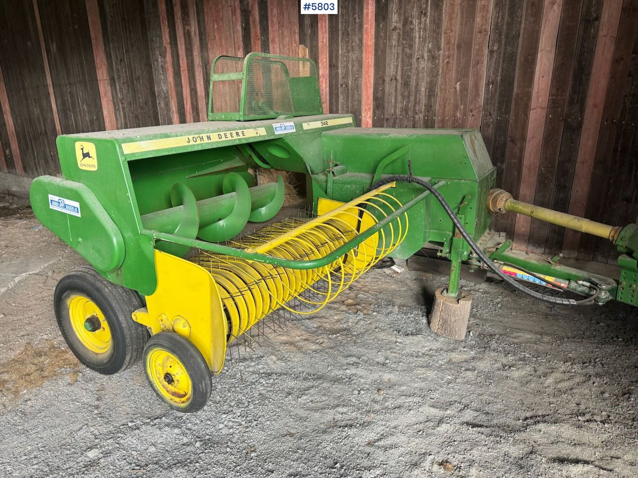 John Deere 342 - Barkthyese: foto 1 John Deere 342 - Barkthyese: foto 1