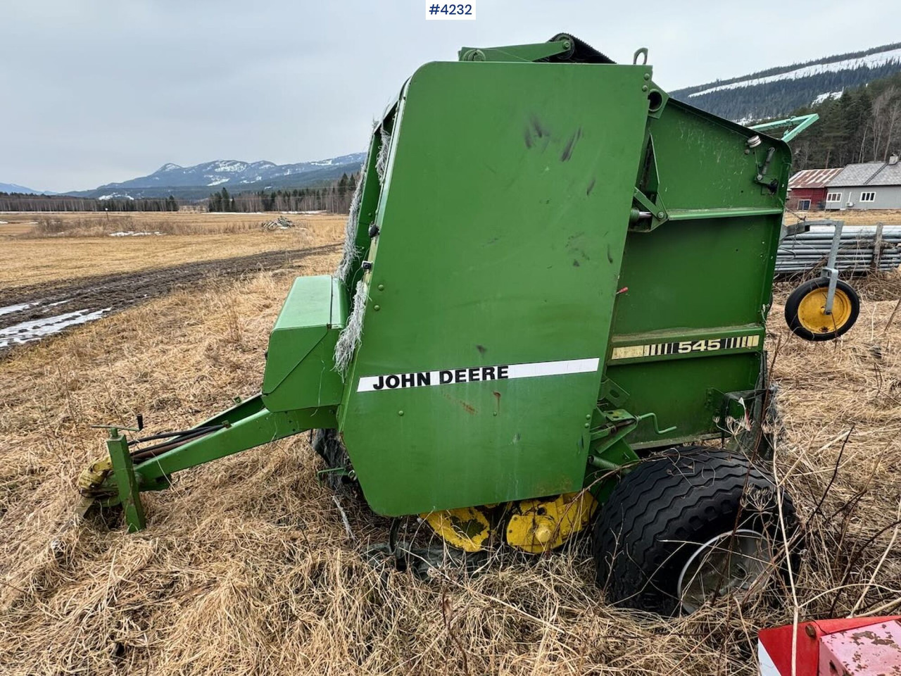 John Deere 545 Round baler - Barkthyese: foto 3 John Deere 545 Round baler - Barkthyese: foto 3