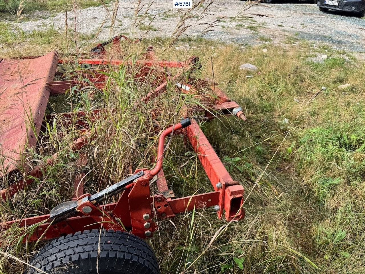 Kverneland Futura Harrow. - Pajisje për lirimin e tokës: foto 5 Kverneland Futura Harrow. - Pajisje për lirimin e tokës: foto 5