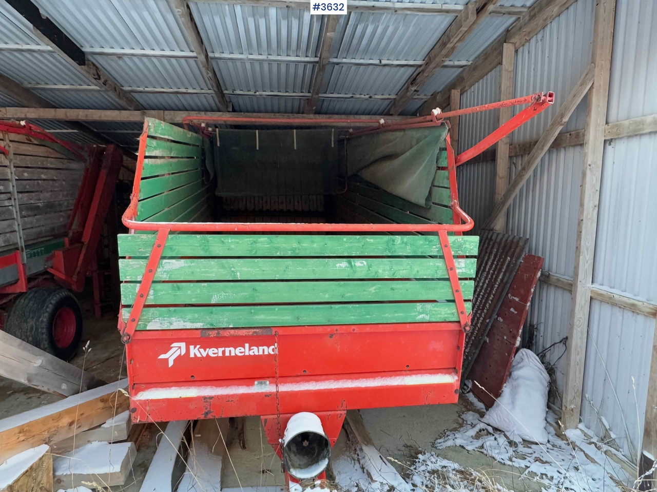 Kverneland UN7000 unloading trailer - Barkthyese: foto 2 Kverneland UN7000 unloading trailer - Barkthyese: foto 2