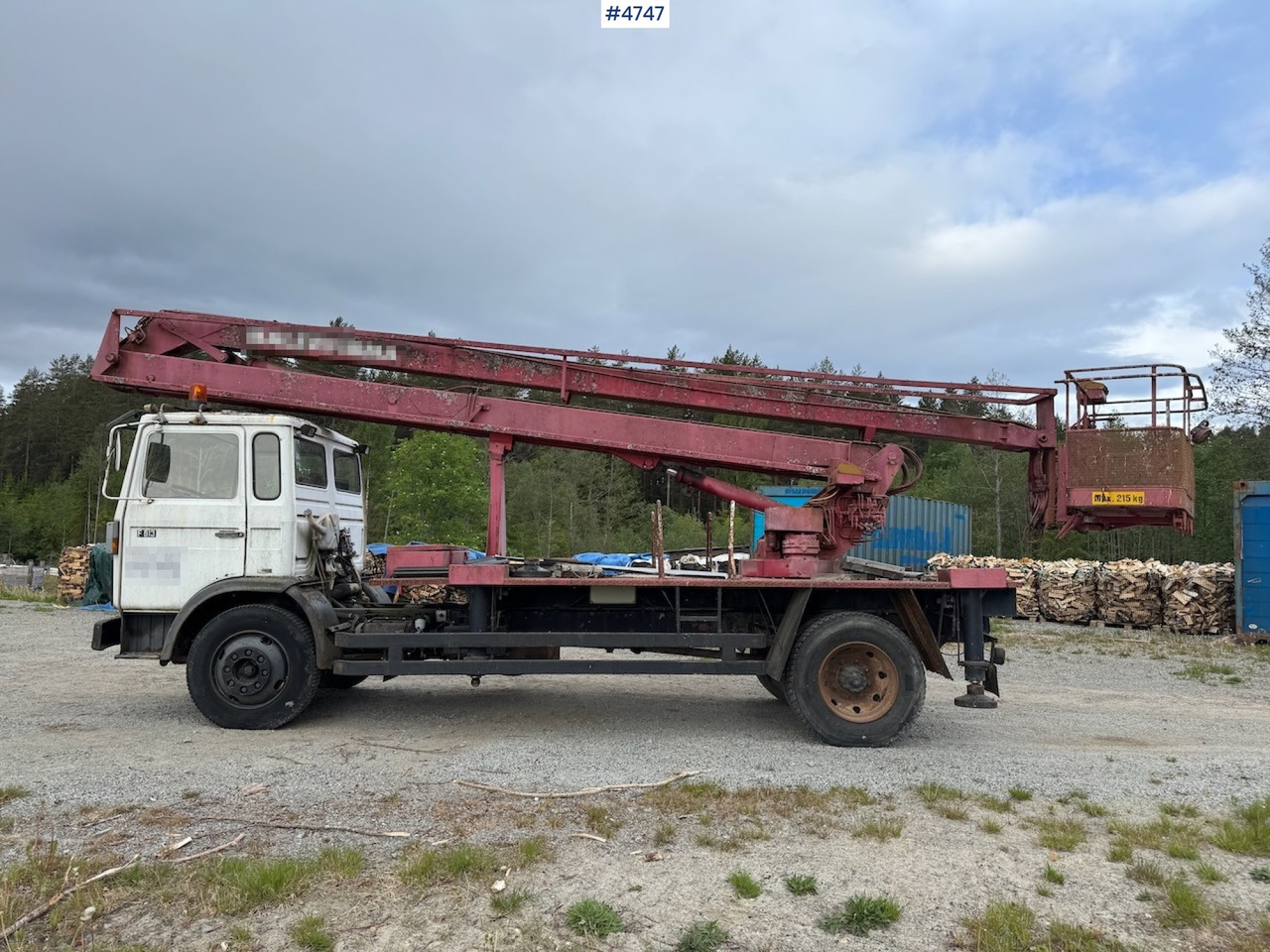 1979 Volvo F 613 w/lift - Makineritë e tjera: foto 2 1979 Volvo F 613 w/lift - Makineritë e tjera: foto 2