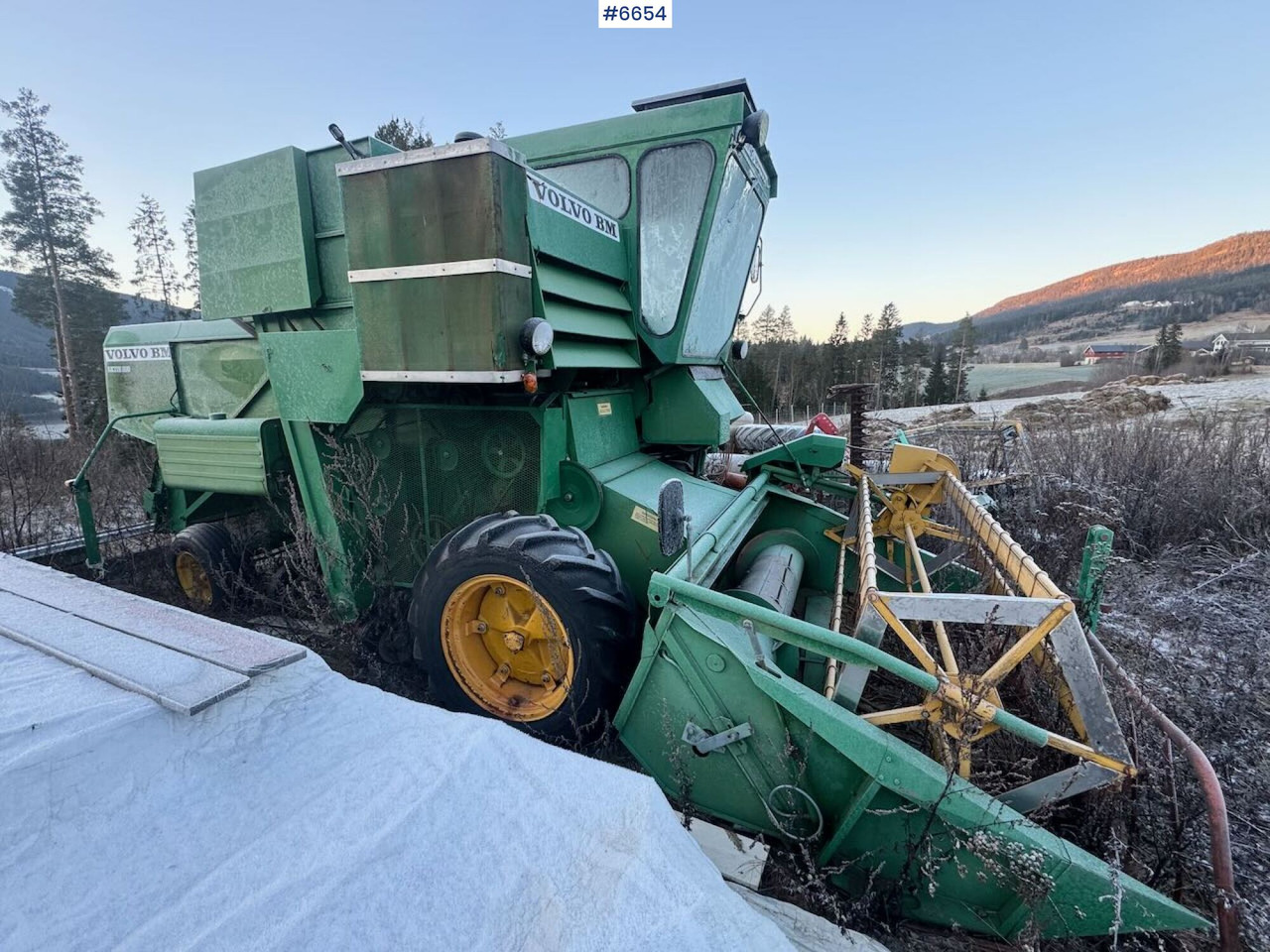 Volvo BM Active 800 Thresher - Autokombajnë: foto 3 Volvo BM Active 800 Thresher - Autokombajnë: foto 3